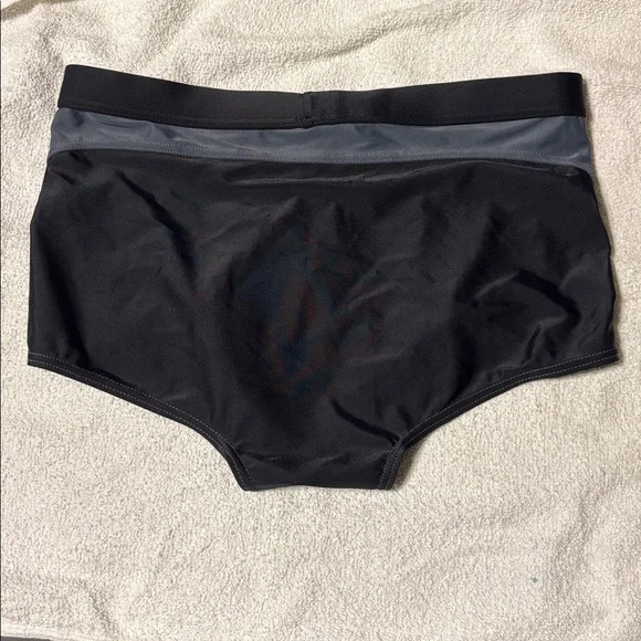 JM Men's Gray and Black Swim Trunks - Picture 3 of 5